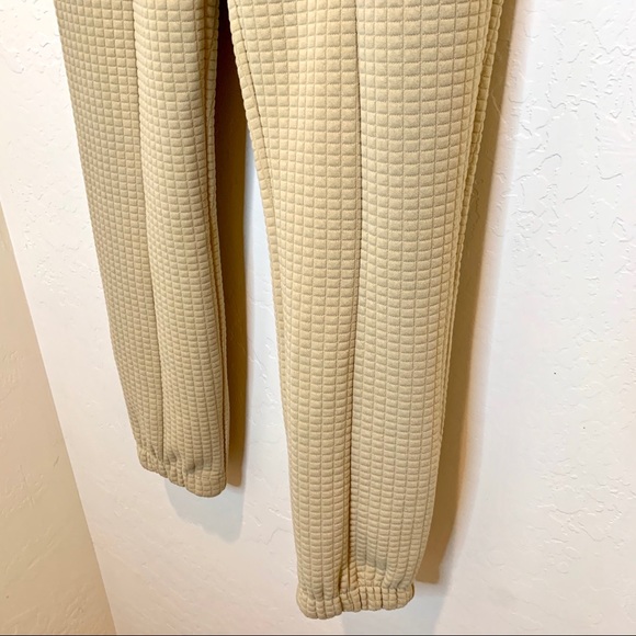 Topshop NWOT tan bubble quilted joggers - Picture 5 of 10